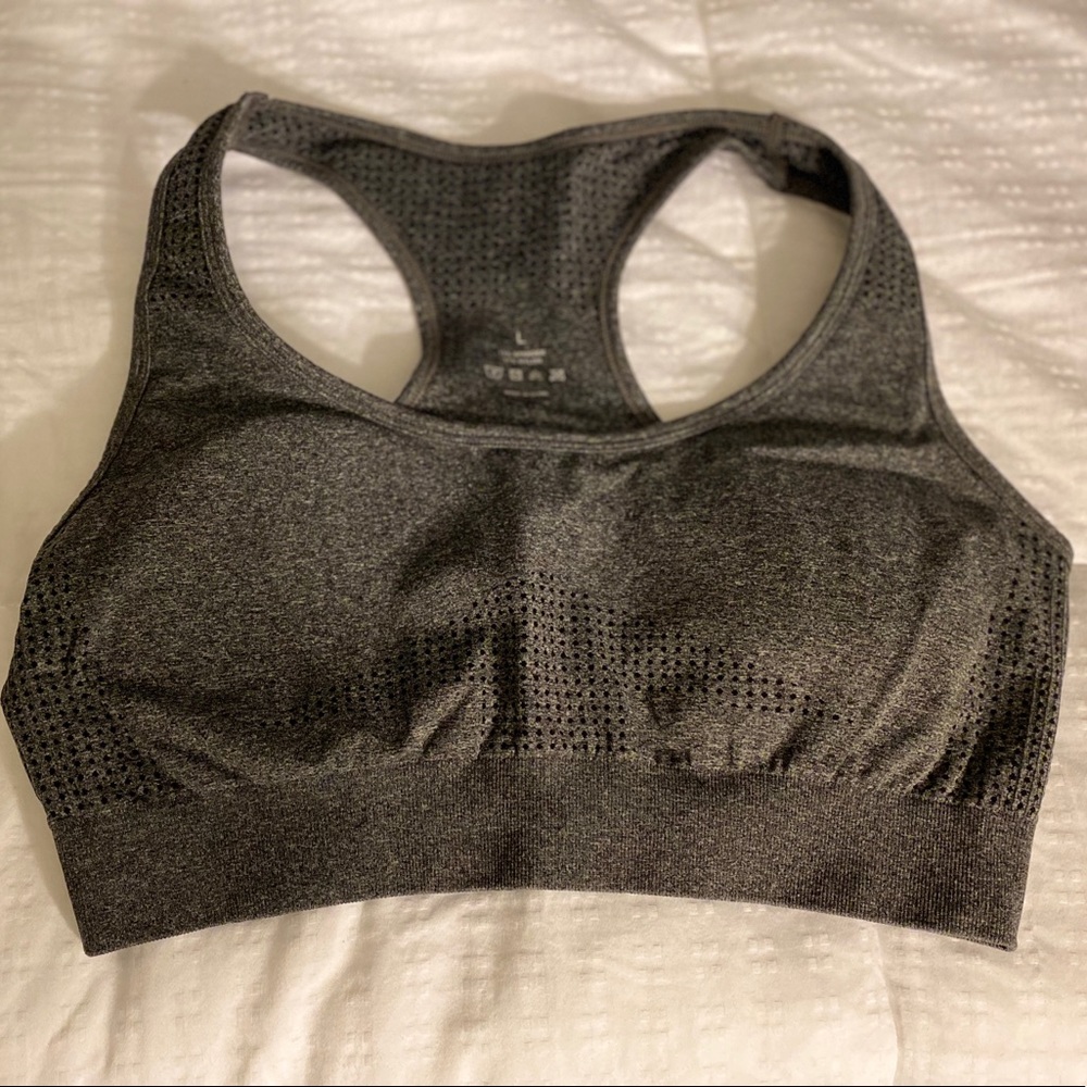 NWOT NVGTN Black Speckled Seamless Sports Bra